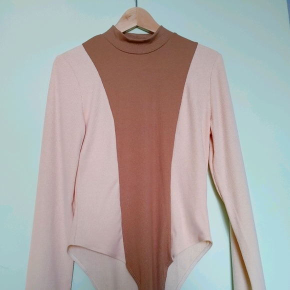 *SOLD* SHEIN rib-knit bodysuit - Picture 1 of 5